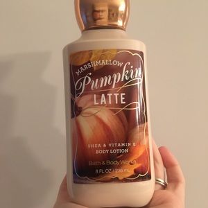Bath&Body Works Marshmallow Pumpkin Latte Lotion